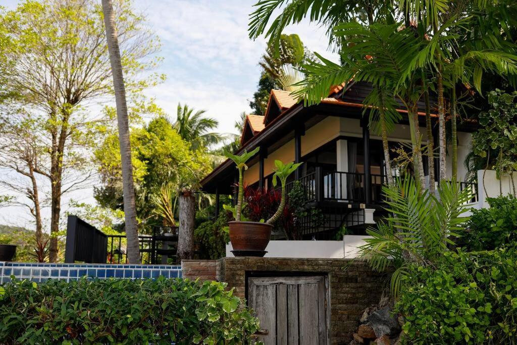 Baan Chom Chan Ko Pha Ngan Exterior photo