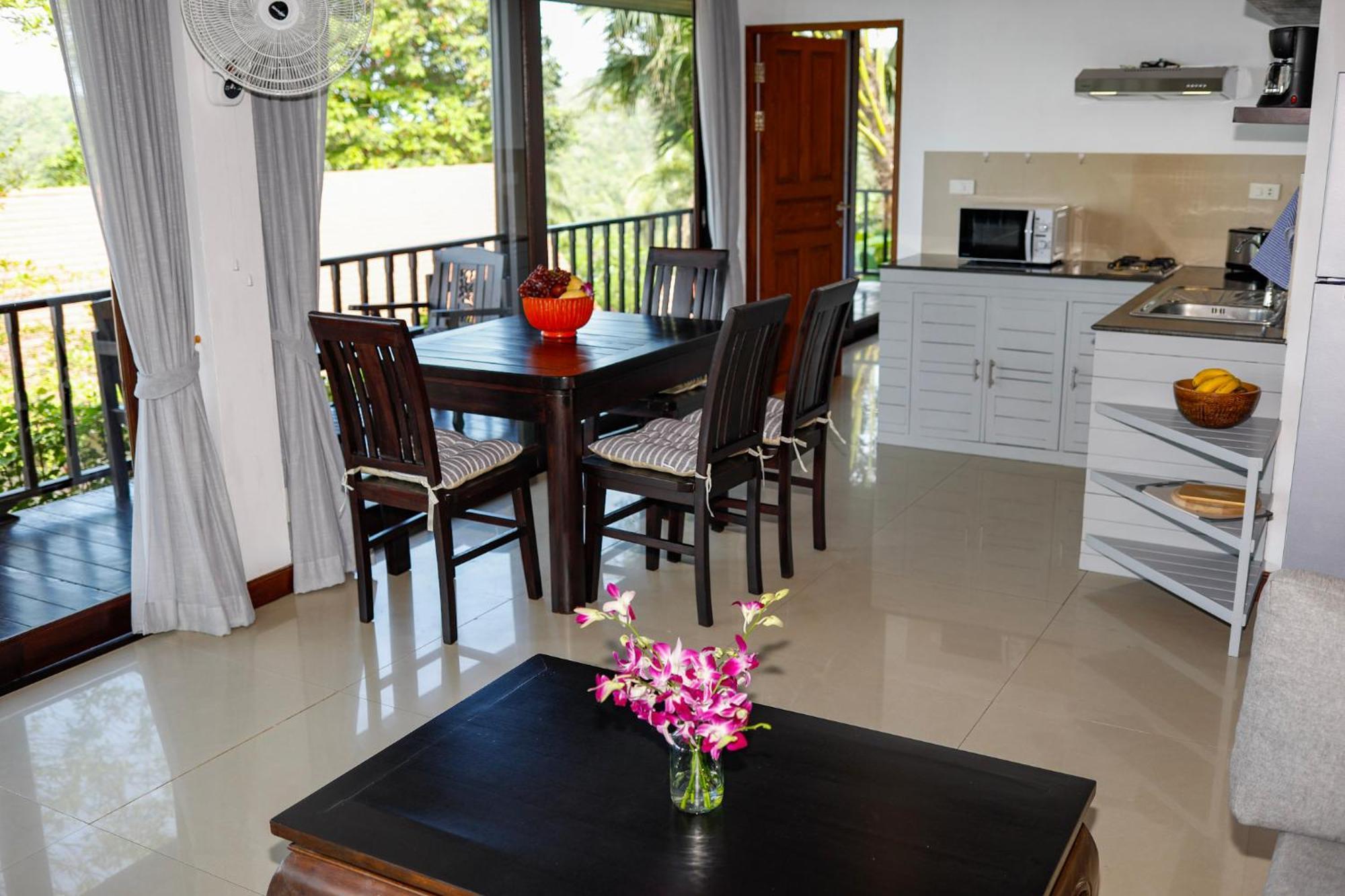 Baan Chom Chan Ko Pha Ngan Exterior photo